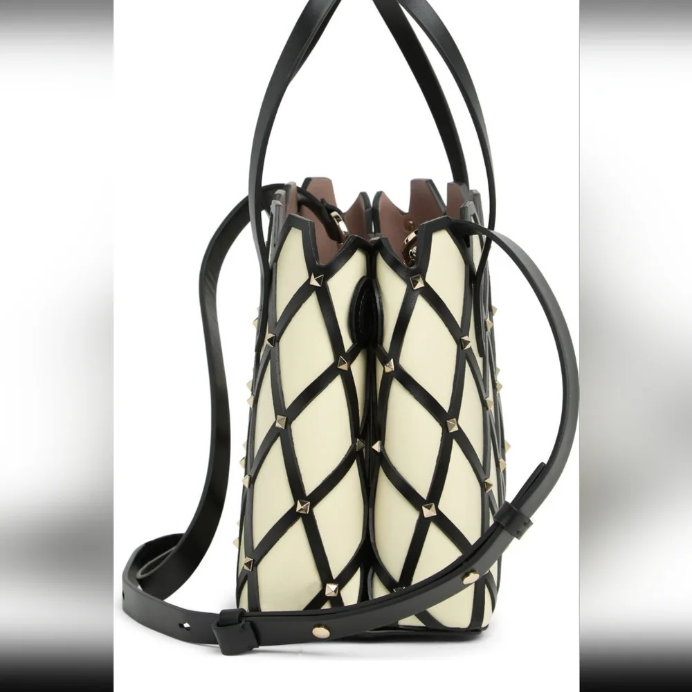 Valentino Garavani Beehive Rockstud Tote Bag - Picture 3 of 4